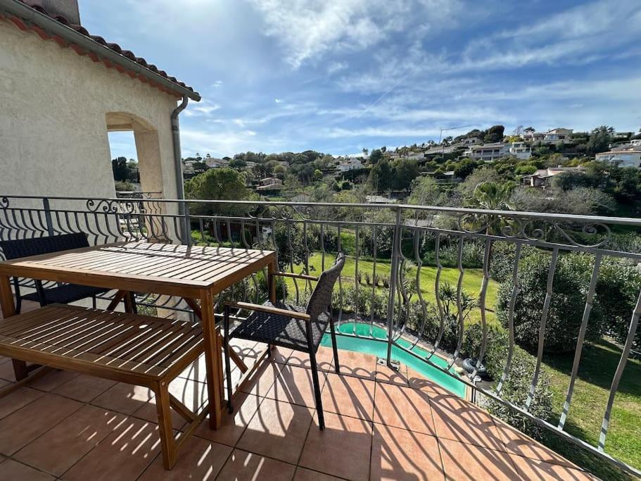 Villa Constance 3 Antibes - Spacieux Logement En Dernier Etage Екстериор снимка