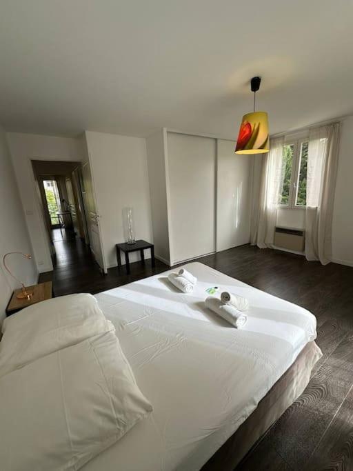 Villa Constance 3 Antibes - Spacieux Logement En Dernier Etage Екстериор снимка